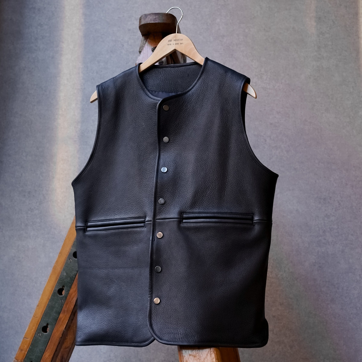 DEER SKIN VEST【&INDUSTRY】
