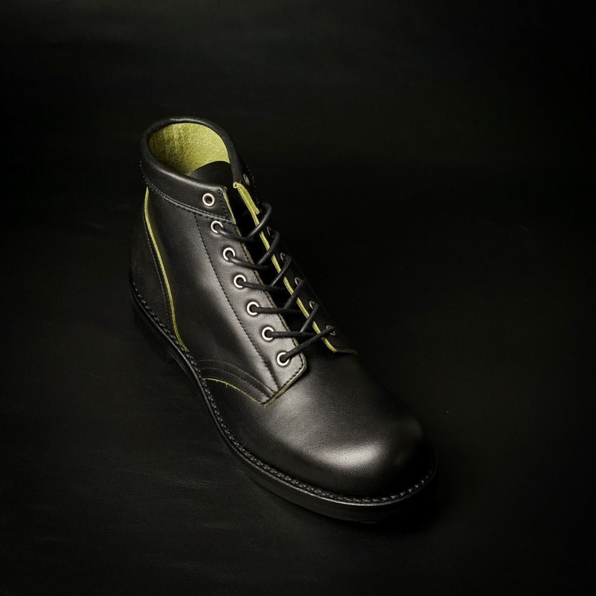 靴 COUPEN7 (Black Greentea Core) 靴 COUPEN7 (Black Greentea Core) COUPEN 7 (Black Greentea Core